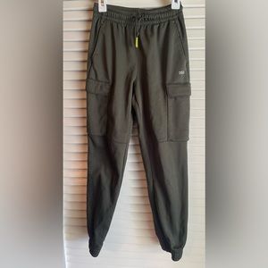 Boys Cargo joggers Size 8-10